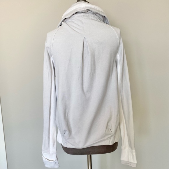 Lululemon to class jacket Size 6 Grey - Picture 8 of 11